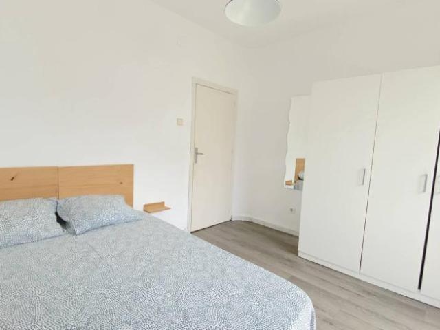 Shared Living/Roommate 4 Dormitorio Seville Seville ELS101021038