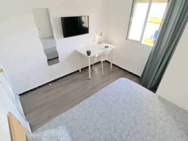 Shared Living/Roommate 4 Dormitorio Seville Seville ES100570977