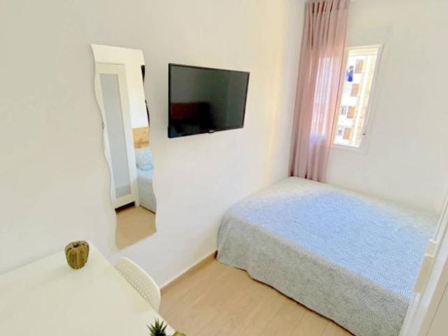 Shared Living/Roommate 4 Dormitorio Seville Seville ES101020909