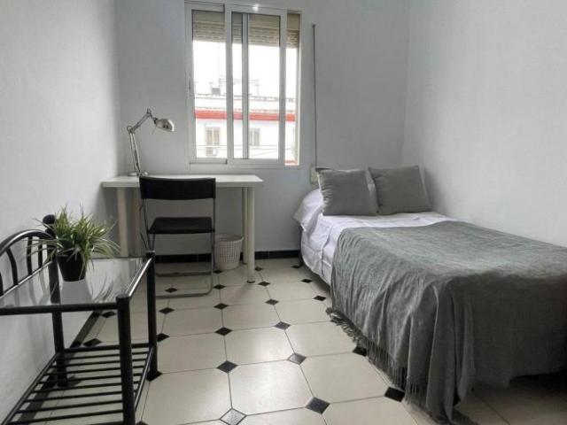 Shared Living/Roommate 4 Dormitorio Seville Seville ES101821154