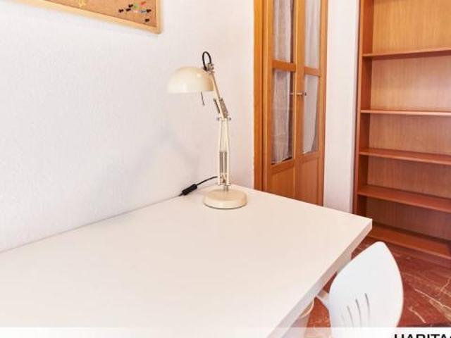 Shared Living/Roommate 4 Dormitorio Seville Seville ES65403487