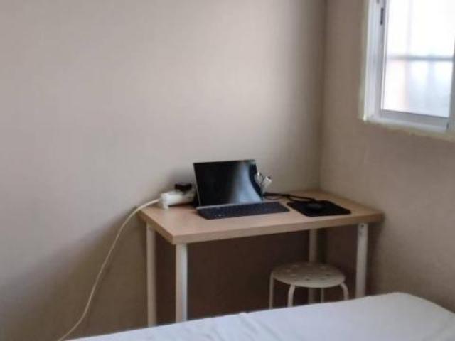 Shared Living/Roommate 4 Dormitorio Seville Seville ES83529866