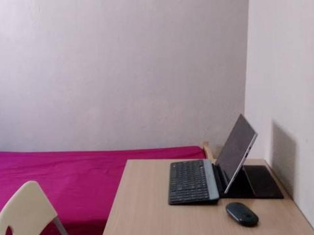 Shared Living/Roommate 4 Dormitorio Seville Seville ES83529862