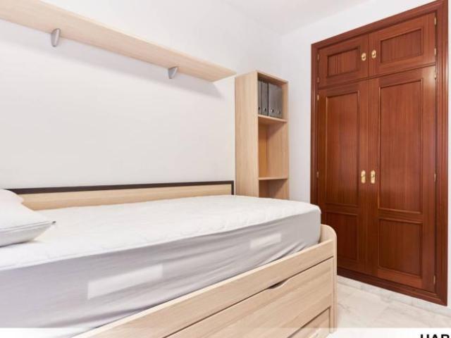 Shared Living/Roommate 4 Dormitorio Seville Seville ES91246849
