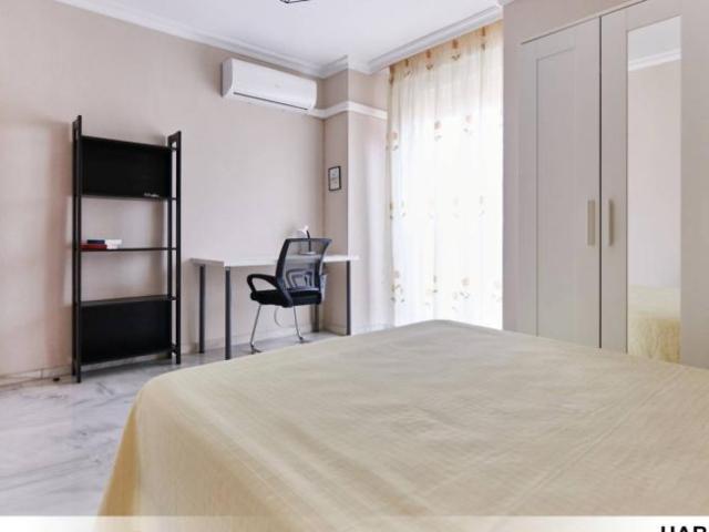 Shared Living/Roommate 4 Dormitorio Seville Seville ES91660101