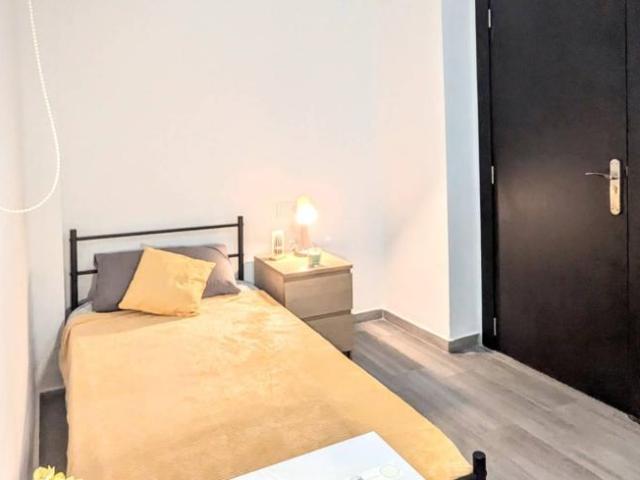 Shared Living/Roommate 4 Dormitorio Valencia Valencia ES101766034