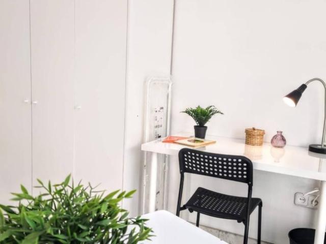 Shared Living/Roommate 4 Dormitorio Valencia Valencia ES101807584