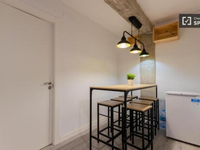 Shared Living/Roommate 4 Dormitorio Valencia Valencia ES101811057