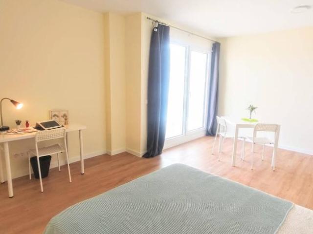 Shared Living/Roommate 4 Dormitorio Valencia Valencia ES101813290
