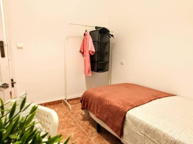 Shared Living/Roommate 4 Dormitorio Valencia Valencia ES101823220