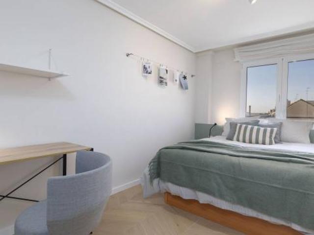 Shared Living/Roommate 4 Dormitorio Valencia Valencia ES73572978