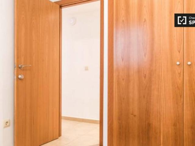 Shared Living/Roommate 4 Dormitorio Valencia Valencia ES87011223