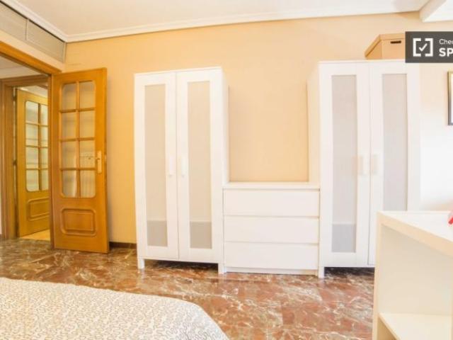 Shared Living/Roommate 4 Dormitorio Valencia Valencia ES91328857