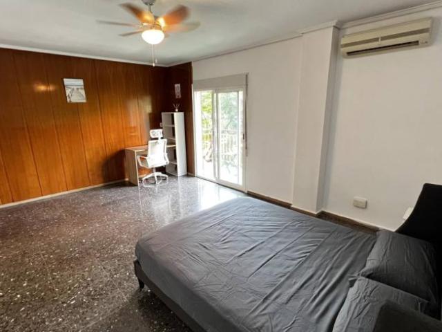 Shared Living/Roommate 4 Dormitorio Valencia Valencia ES93695413