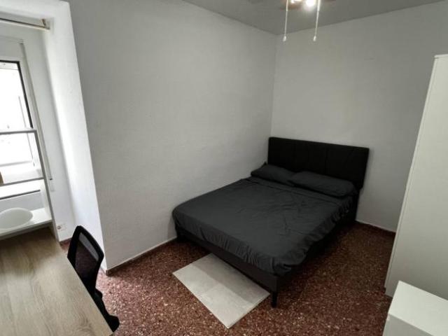 Shared Living/Roommate 4 Dormitorio Valencia Valencia ES93120296