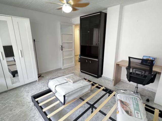 Shared Living/Roommate 4 Dormitorio Valencia Valencia ES94086610