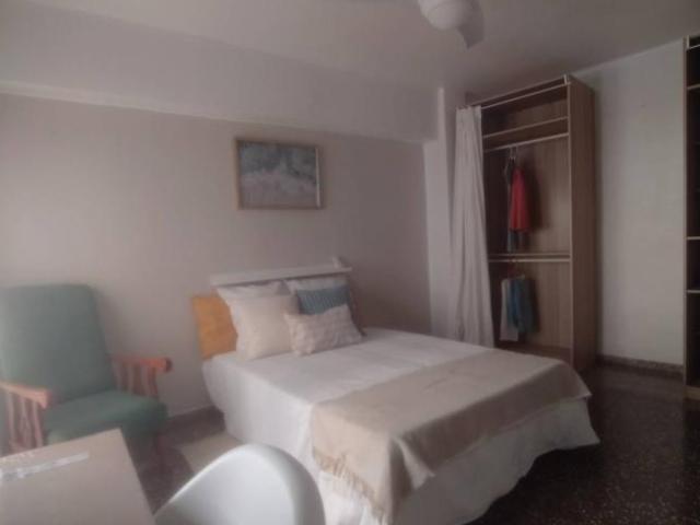 Shared Living/Roommate 4 Dormitorio Valencia Valencia ES98295008