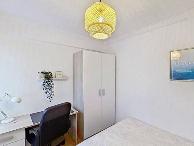 Shared Living/Roommate 4 Dormitorio Zaragoza Zaragoza ES104845650