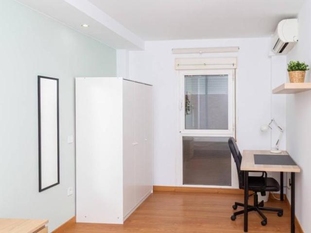 Shared Living/Roommate 4 Dormitorio Zaragoza Zaragoza ES104845789