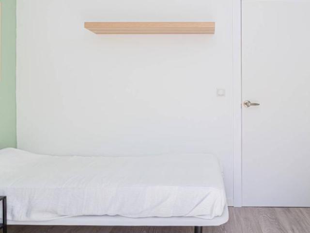 Shared Living/Roommate 4 Dormitorio Zaragoza Zaragoza ES104845936