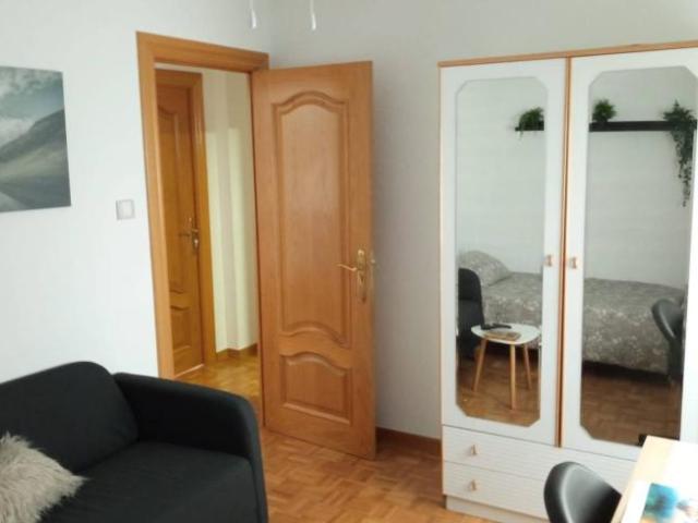 Shared Living/Roommate 4 Dormitorio Zaragoza Zaragoza ES100089673