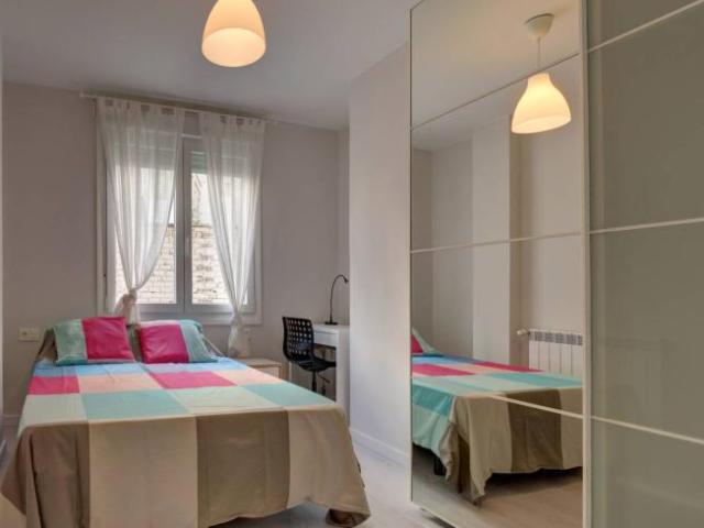 Shared Living/Roommate 4 Dormitorio Zaragoza Zaragoza ES101994013