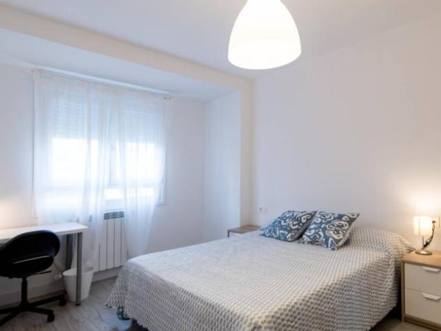 Shared Living/Roommate 4 Dormitorio Zaragoza Zaragoza ES97679639