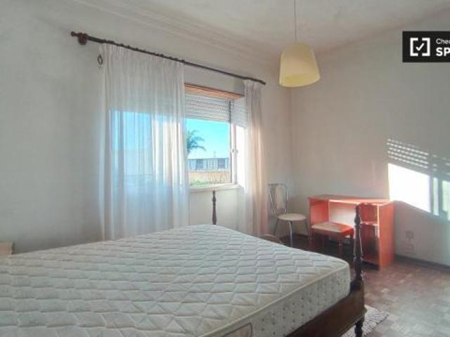 shared living/roommate 4 quarto, Lisbon Lisbon 2825 076 ELS56699254