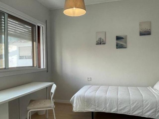 shared living/roommate 4 quarto, Porto Porto 4425 617 ES87317527