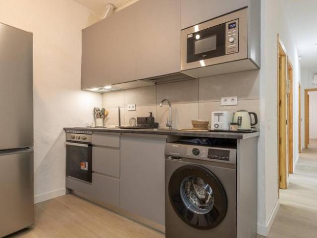 Shared Living/Roommate 5 Dormitorio Madrid Madrid ELS100234004