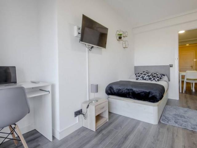 Shared Living/Roommate 5 Dormitorio Madrid Madrid ELS101813905