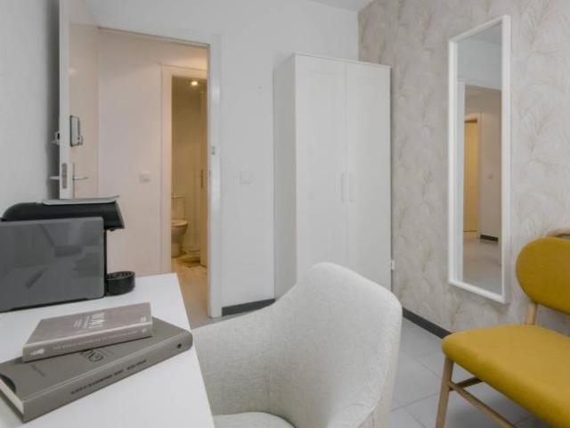 Shared Living/Roommate 5 Dormitorio Madrid Madrid ELS90971670