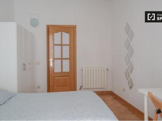 Shared Living/Roommate 5 Dormitorio Madrid Madrid ES67587515