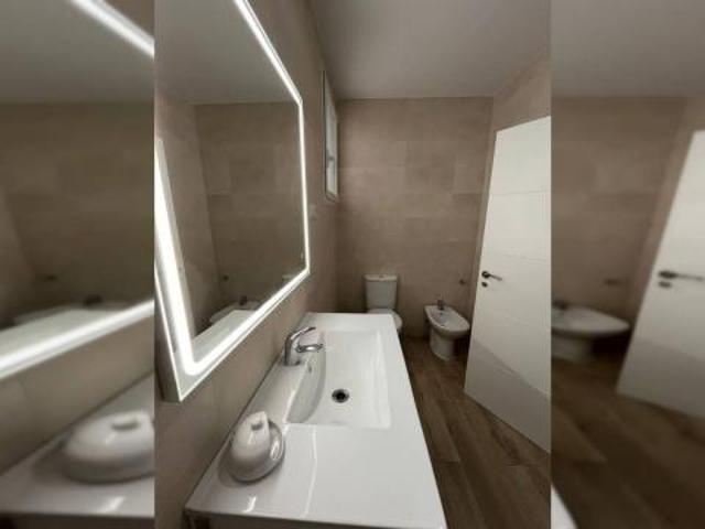 Shared Living/Roommate 5 Dormitorio Madrid Madrid ES82376014