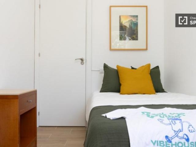 Shared Living/Roommate 5 Dormitorio Madrid Madrid ES89443297