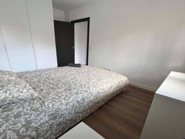 Shared Living/Roommate 5 Dormitorio Madrid Madrid ES91422776