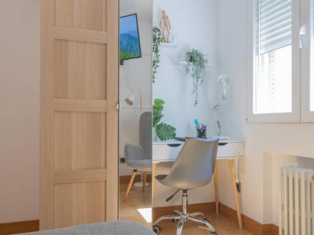 Shared Living/Roommate 5 Dormitorio Madrid Madrid ES92823276