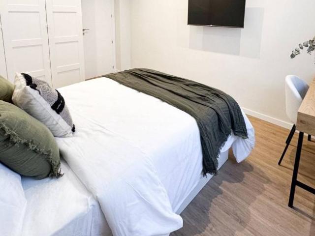 Shared Living/Roommate 5 Dormitorio Madrid Madrid ES94724605
