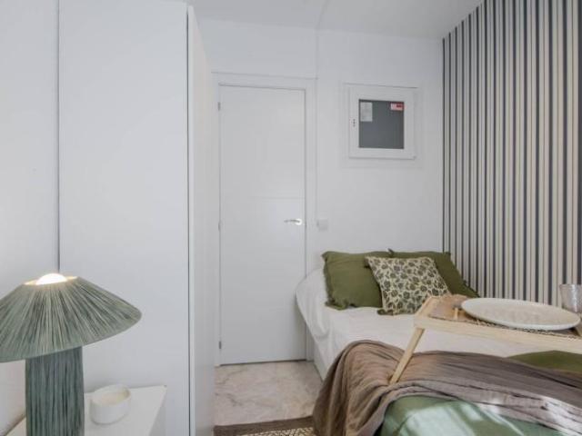 Shared Living/Roommate 5 Dormitorio Madrid Madrid ES95381308