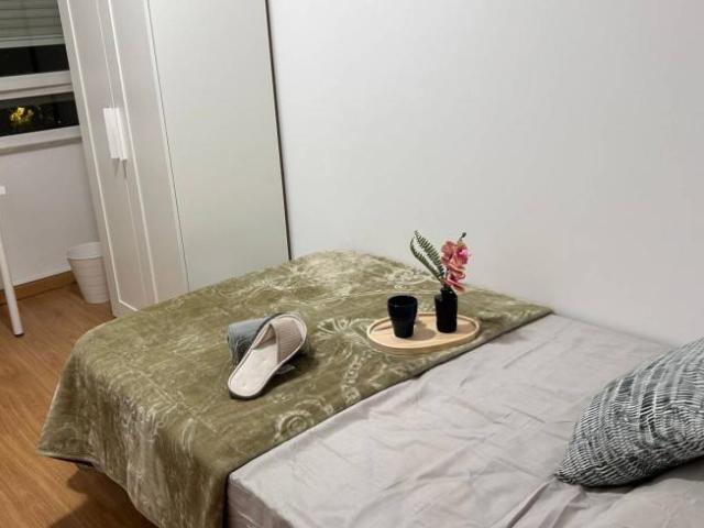 Shared Living/Roommate 5 Dormitorio Madrid Madrid ES98225361