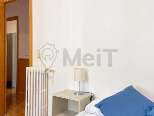 Shared Living/Roommate 5 Dormitorio Madrid Madrid ES98343162
