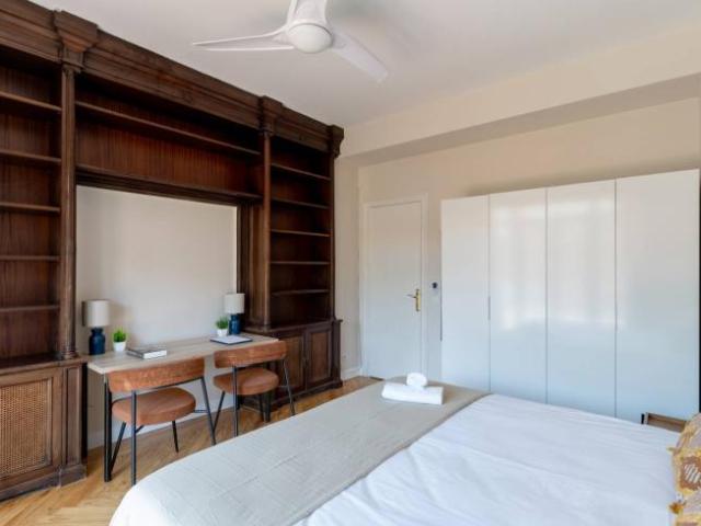 Shared Living/Roommate 5 Dormitorio Madrid Madrid ES98343276