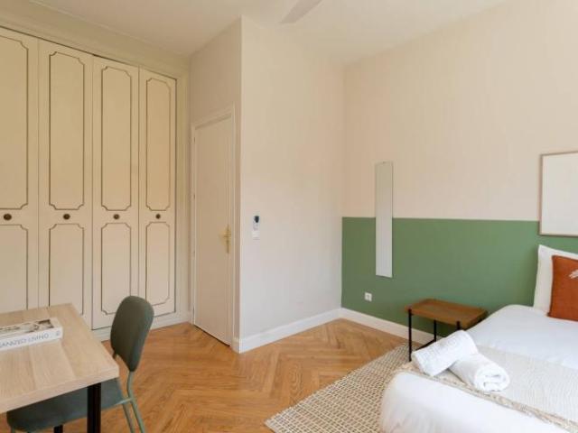 Shared Living/Roommate 5 Dormitorio Madrid Madrid ES98343434