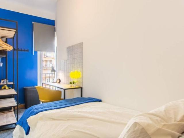 Shared Living/Roommate 5 Dormitorio Madrid Madrid ES98709546