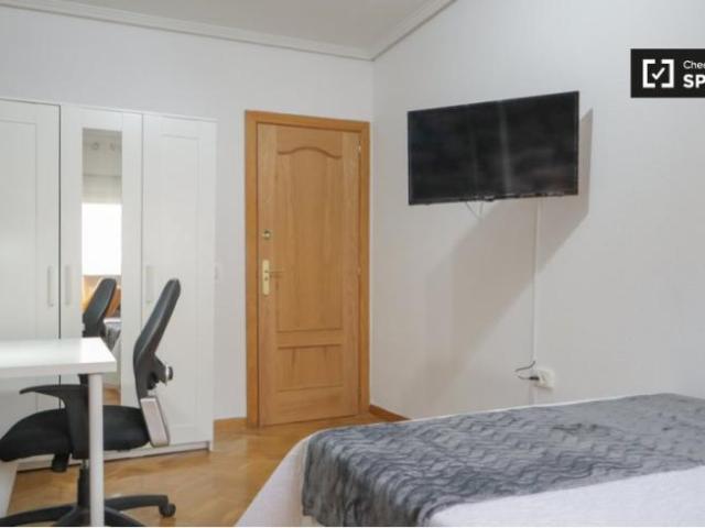 Shared Living/Roommate 5 Dormitorio Madrid Madrid ES99520268
