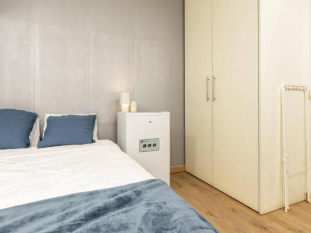 Shared Living/Roommate 5 Dormitorio Madrid Madrid ES100714895