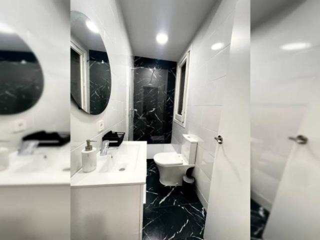 Shared Living/Roommate 5 Dormitorio Madrid Madrid ES100233425