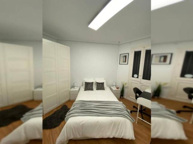 Shared Living/Roommate 5 Dormitorio Madrid Madrid ES100233641