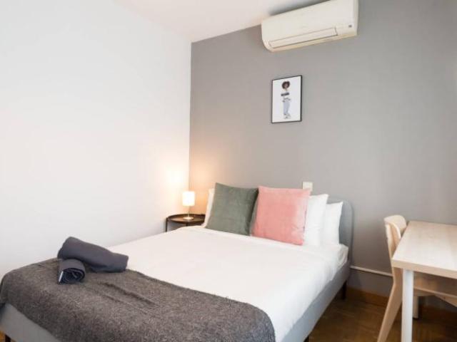 Shared Living/Roommate 5 Dormitorio Madrid Madrid ES101693726