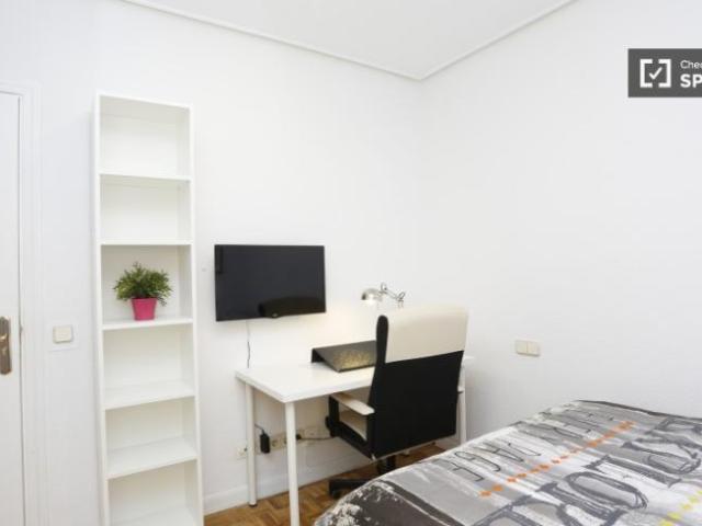 Shared Living/Roommate 5 Dormitorio Madrid Madrid ES101693754